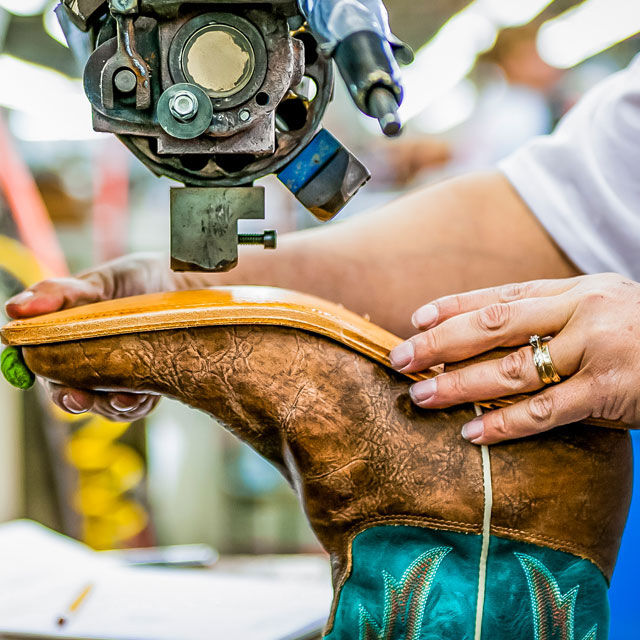 Justin boots leather discount sole
